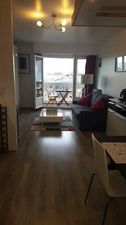 Studio Vue Tour Eiffel